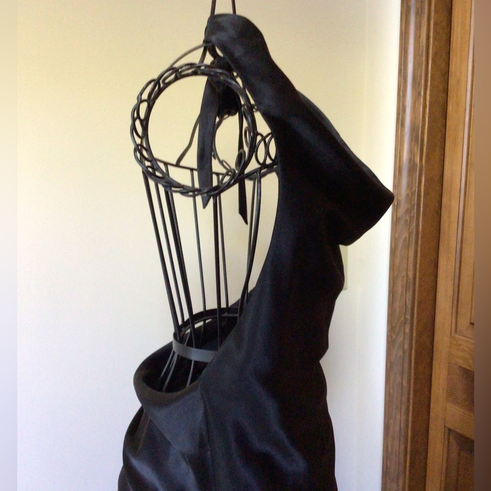 Sara Isabella NEW black silk halter dress, 4 - Picture 3 of 10